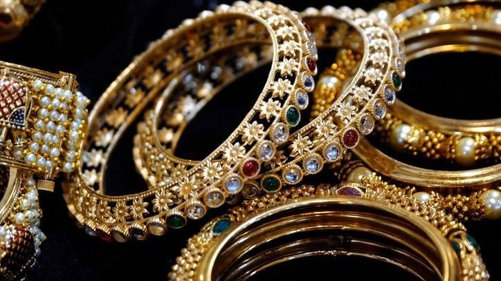 Antique Gold jewelry Palm Springs South Florida. Updated 2025
